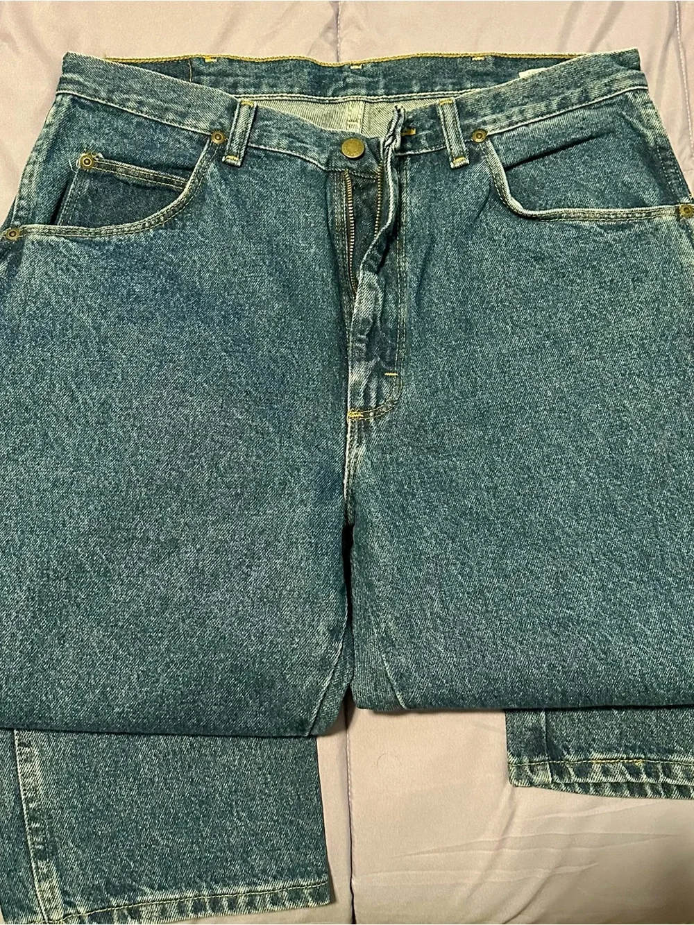 Wrangler Men's Straight-Leg Jeans in Teal Wash